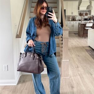 Abercrombie High Rise 90’s Relaxed Jean